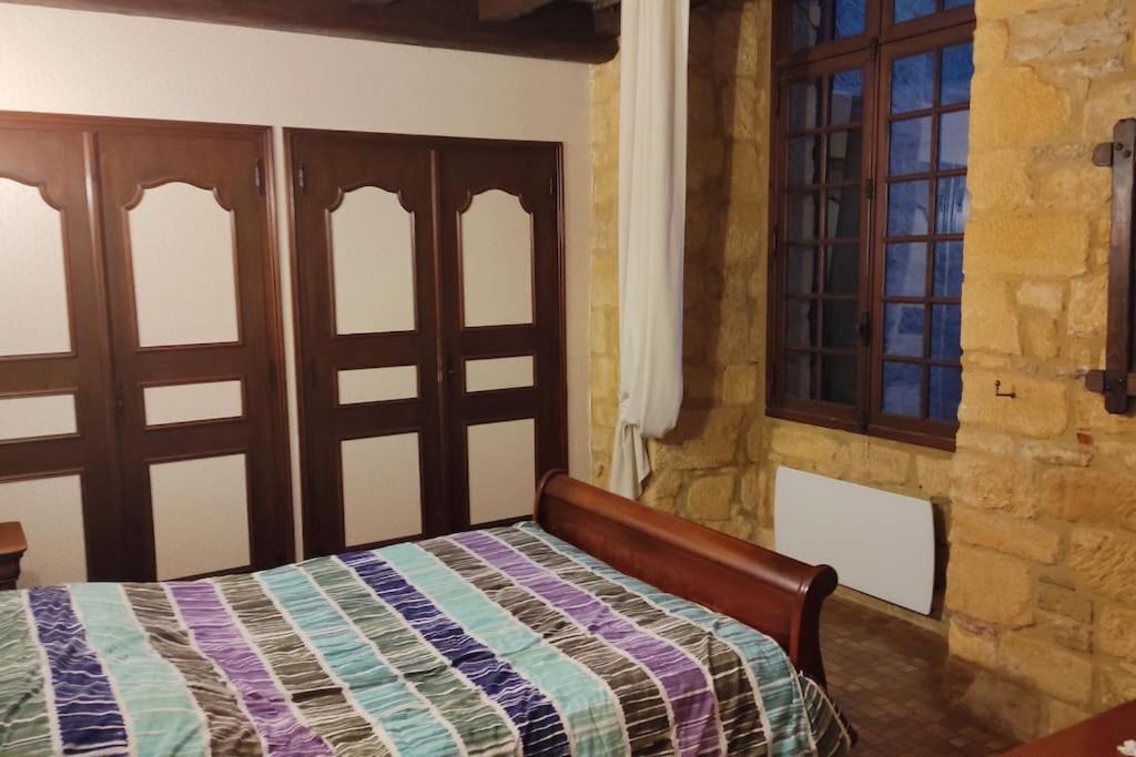 Demeure Du Xiiie-Xive S. Dans La Cite Medievale. Gourdon-en-quercy Ngoại thất bức ảnh
